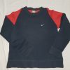 (product) nike jumper - M