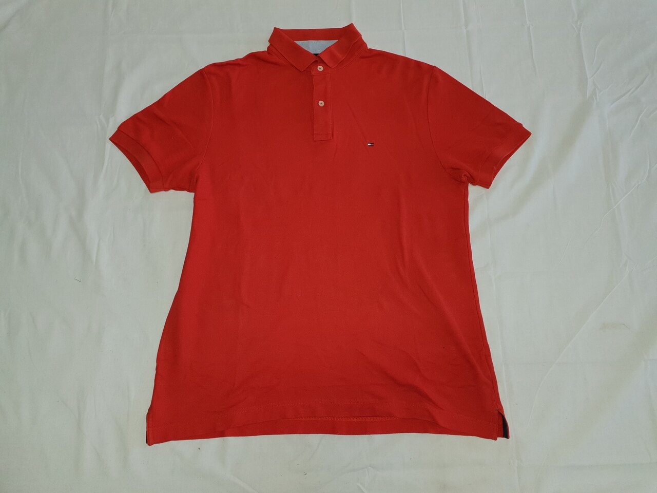 tommy hilfiger polo - L - Craze™ Collective